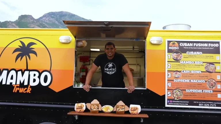 Mambo food truck, food, and service scenes from real events.